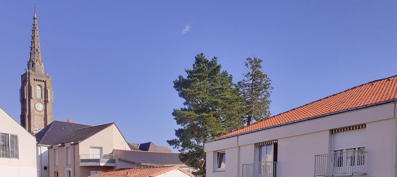 <font color ="#001C4D">Un cadre social <strong><br/>pour échanger</strong></font>